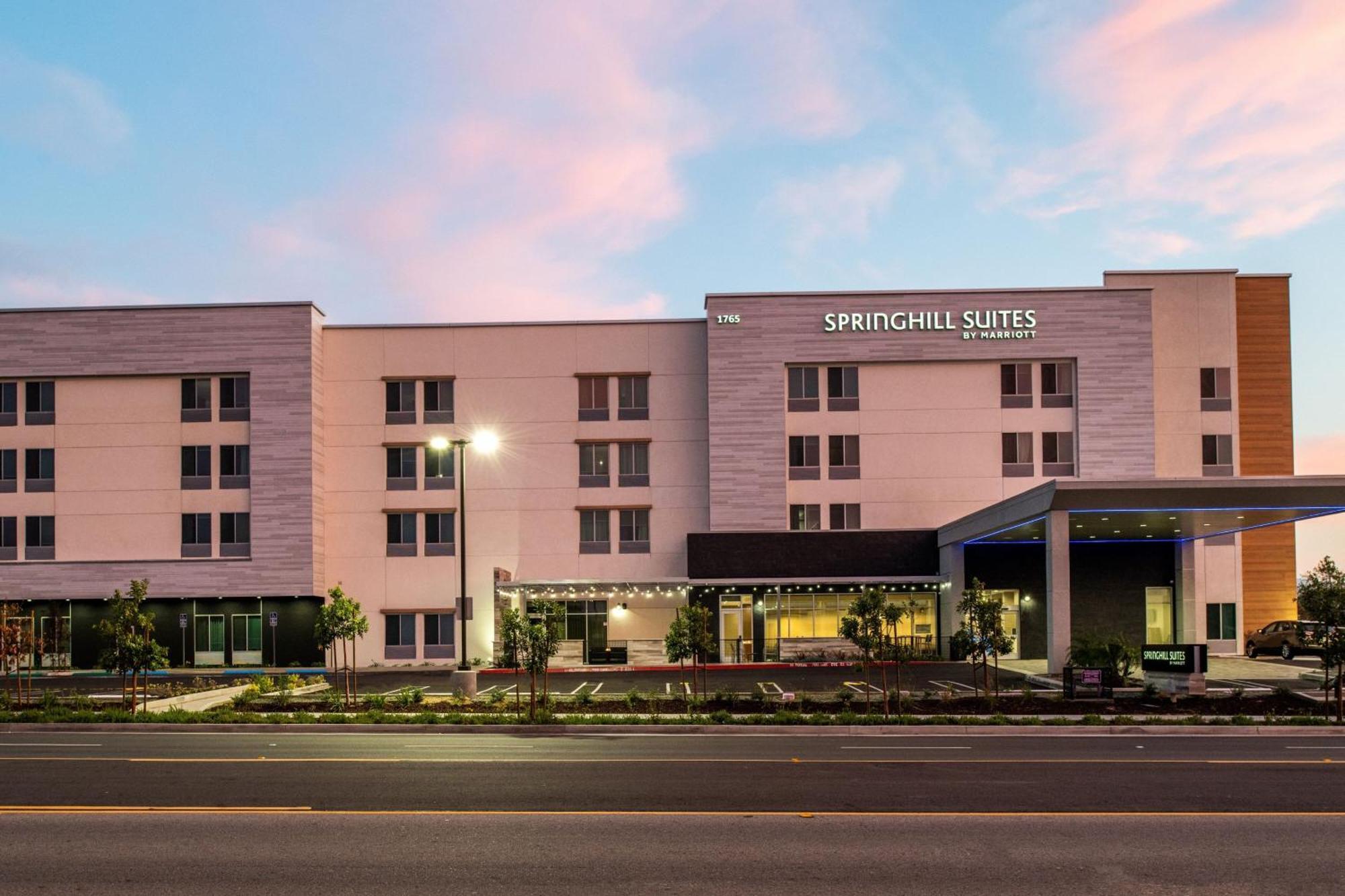 Springhill Suites By Marriott Riverside Редландс Екстериор снимка